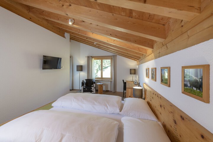 Room 47 of 245