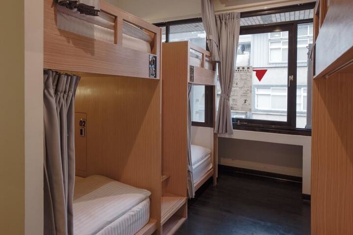 Room 19 of 78