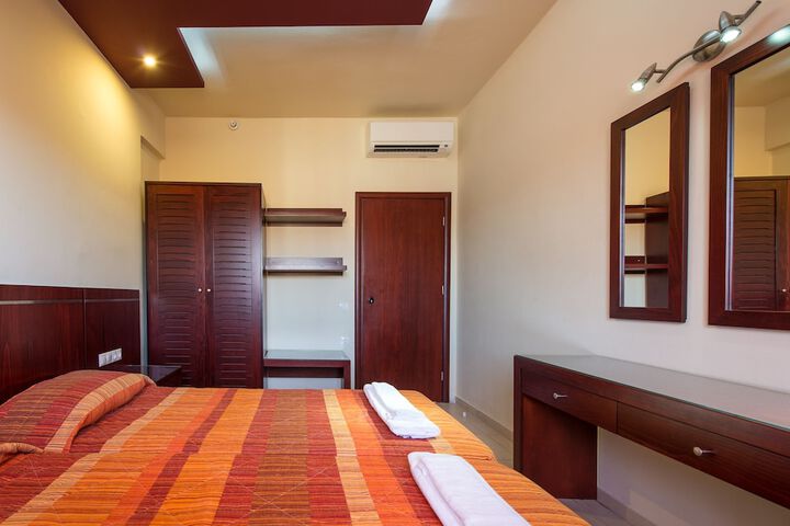 Room 12 of 85