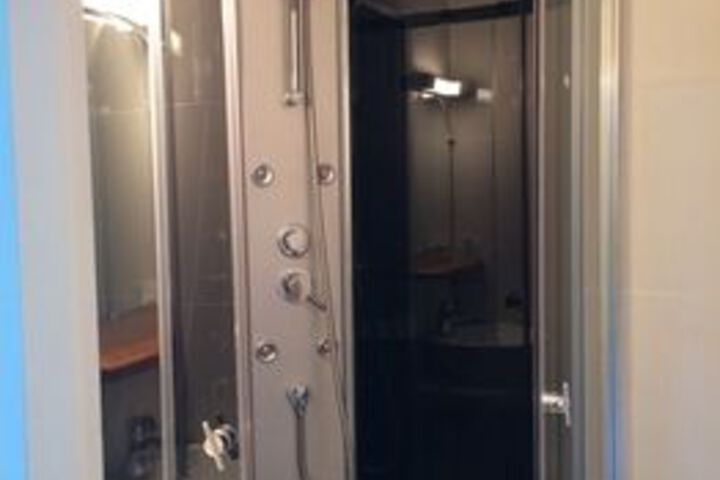 Room 2 of 15