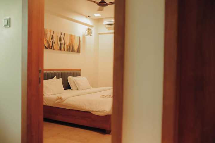Room 63 of 125