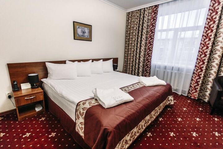 Room 16 of 54