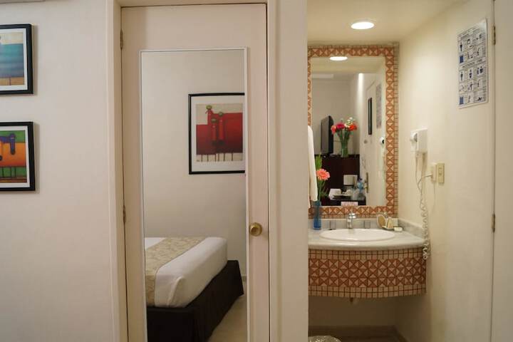 Room 49 of 57