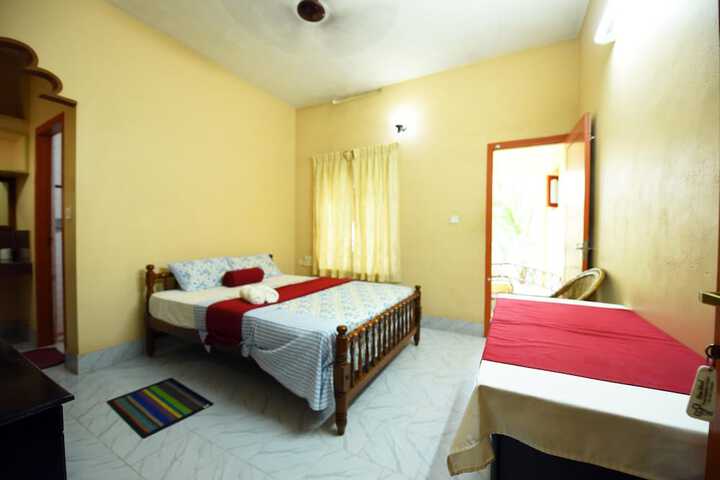 Room 10 of 73