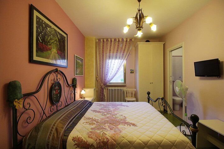 Room 15 of 82