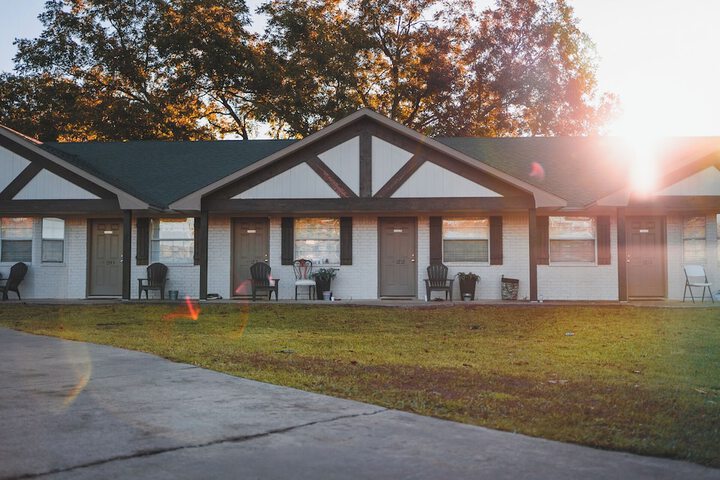 Room 344 of 917