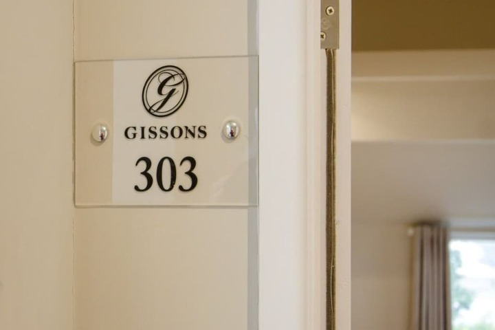 Room 5 of 54