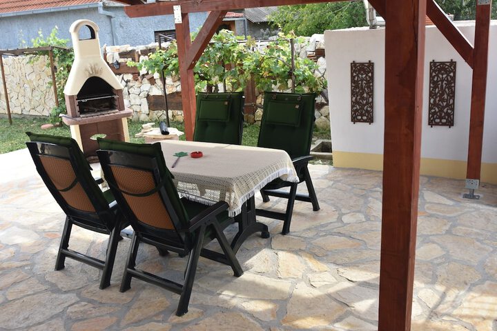 Terrace/Patio 12 of 40