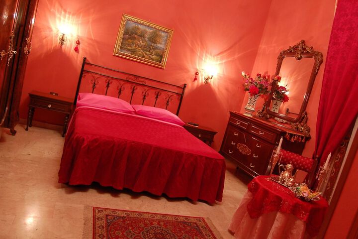 Room 12 of 29