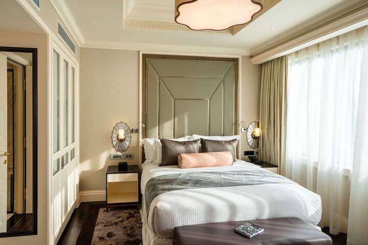 Room 30 of 109