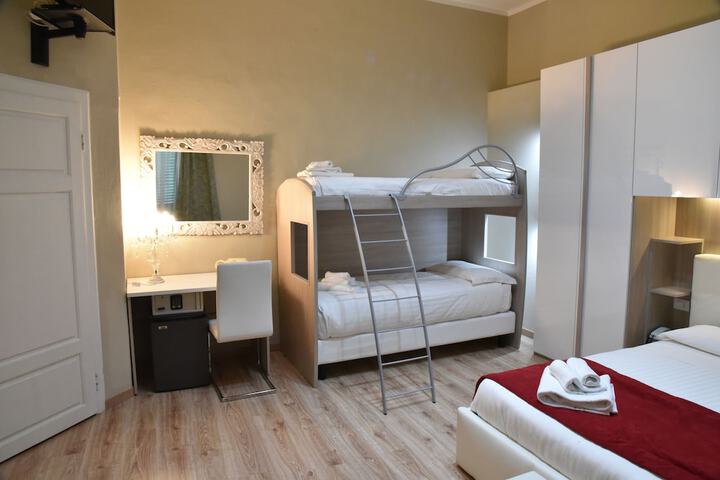 Room 18 of 63