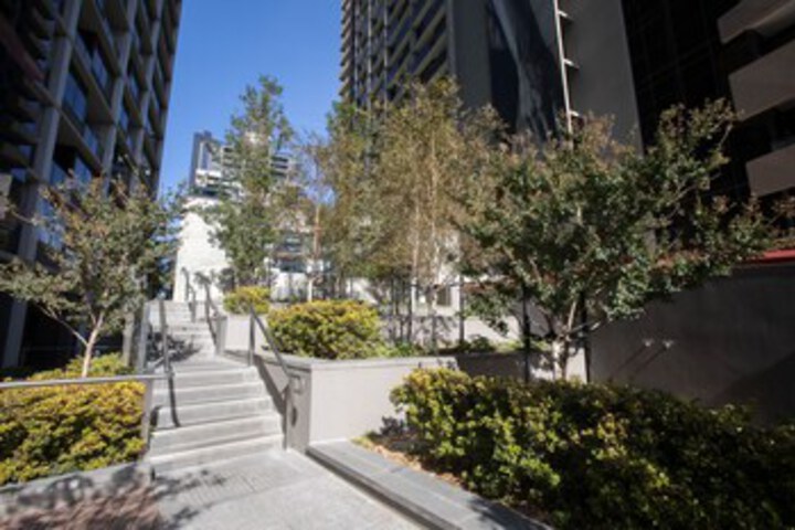 Hotel Exterior 17 of 84