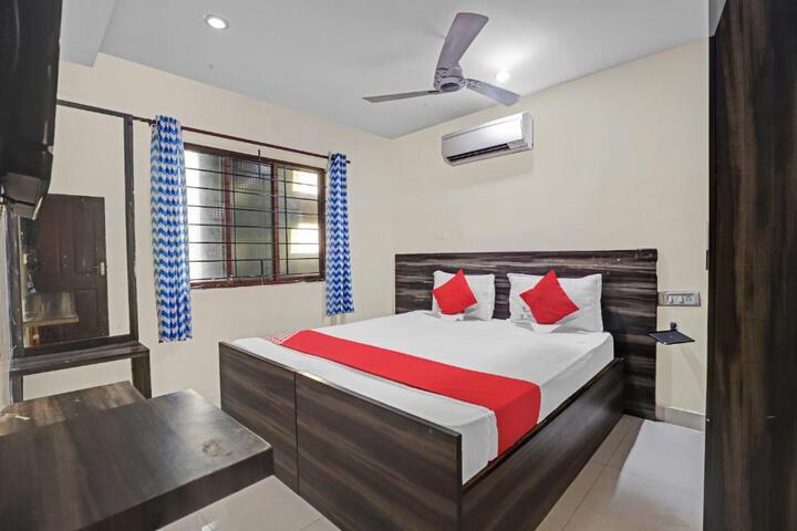 Hotel O Grand Residency