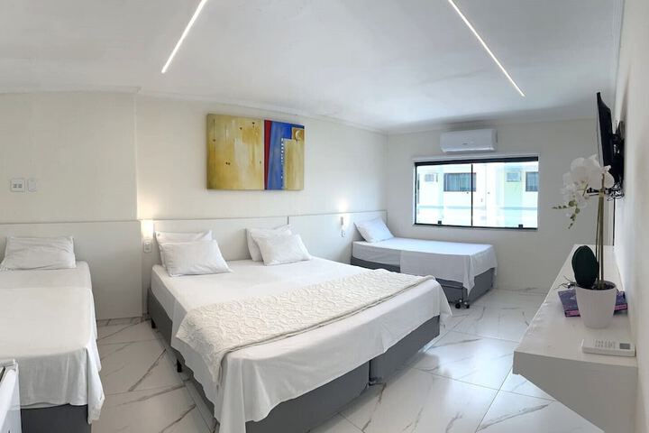 Room 9 of 22