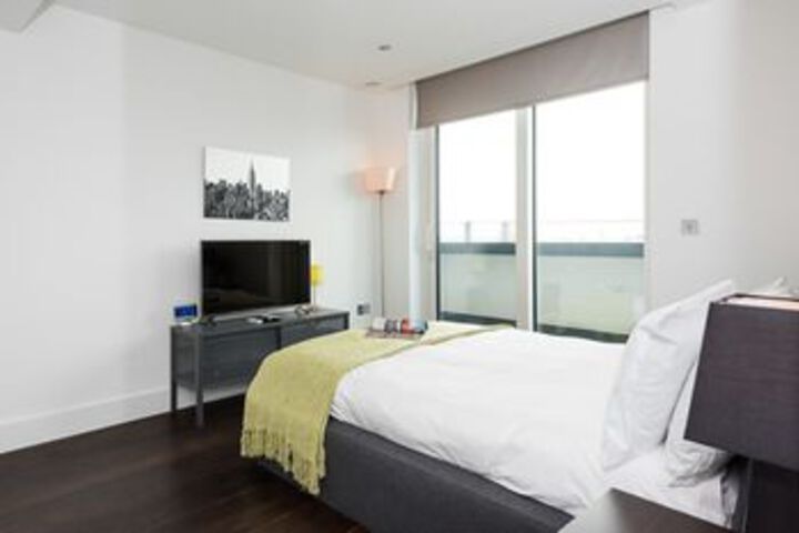 Room 8 of 23