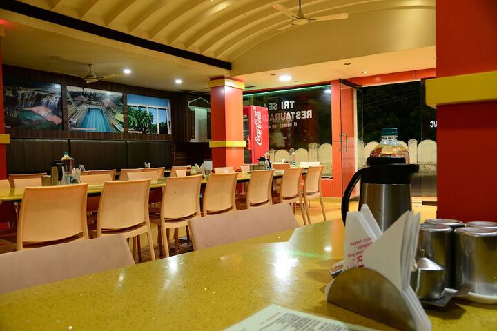 Dining Photos