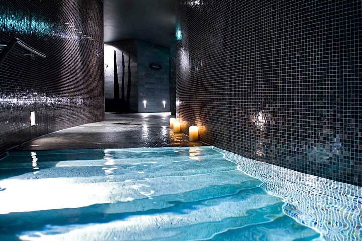 Hotel 206 of 215