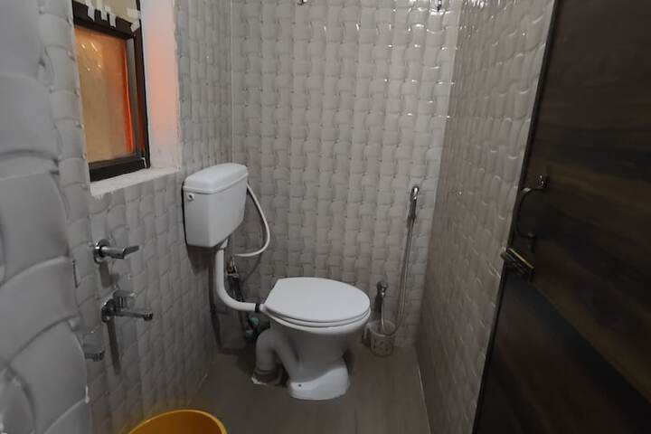 Room 20 of 25