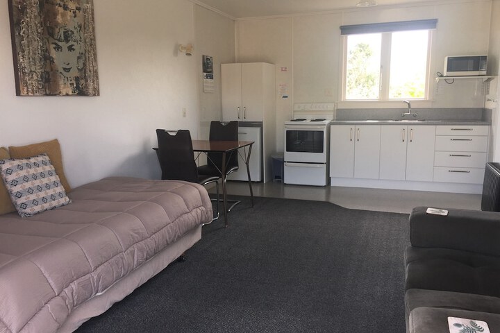 Room 19 of 28