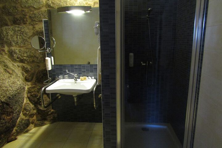 Room 26 of 88