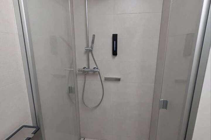 Room 104 of 111