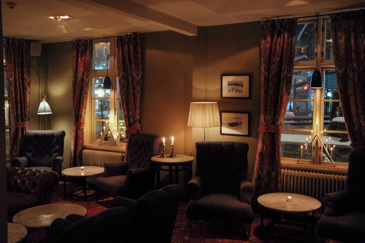 Hotel Interior 4 of 25