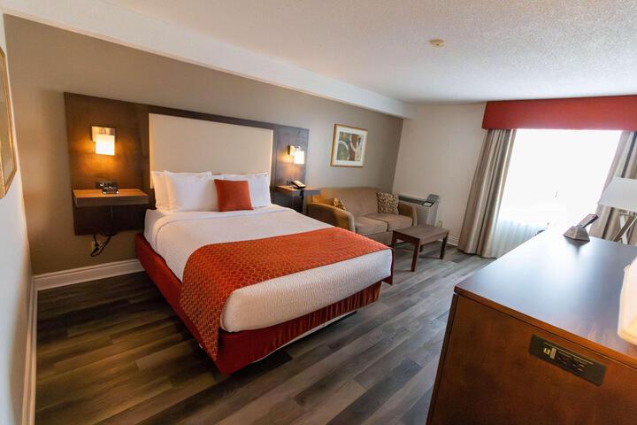 1 Queen Bed - Wireless High Speed Internet Handicap Room Continental Breakfast (10 of 14)