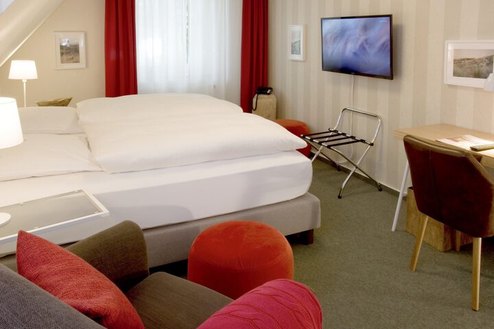 Room 13 of 75