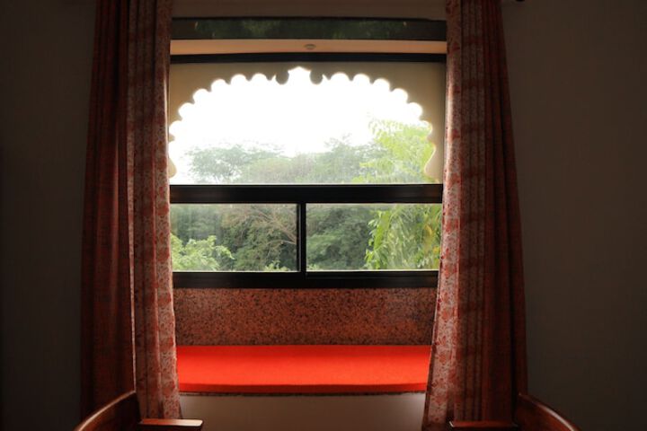 Room 4 of 48