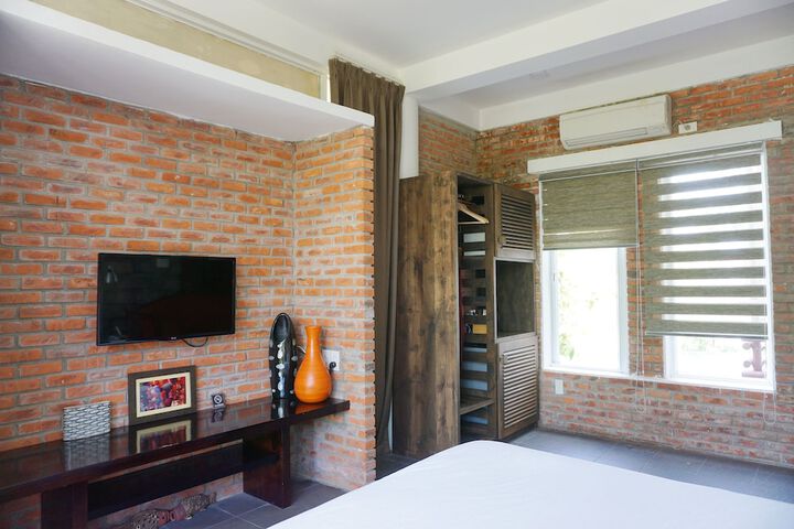 Room 21 of 92
