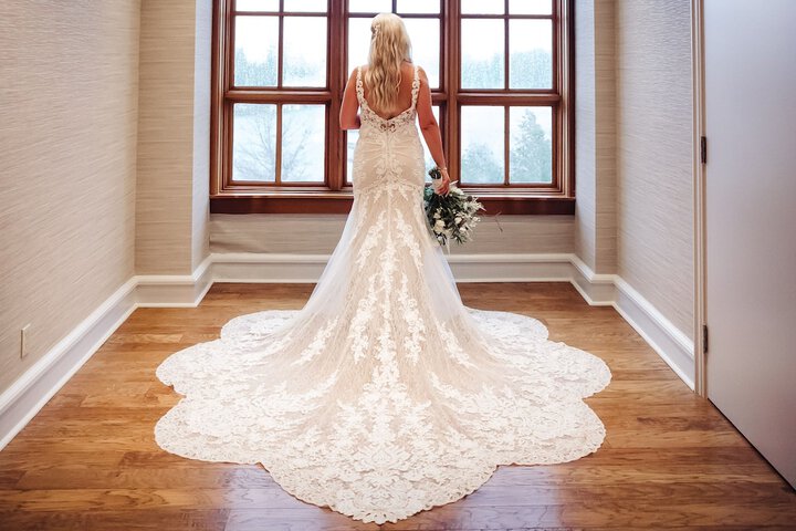 Indoor wedding