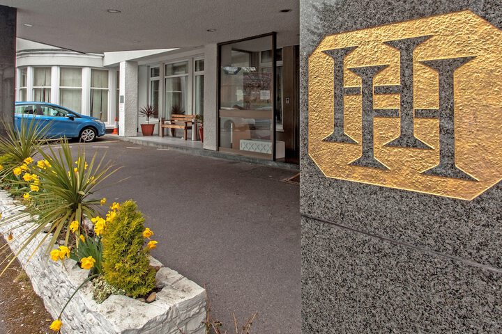 Hotel 60 of 64