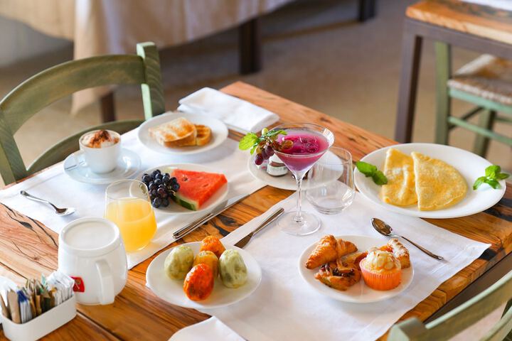 Breakfast/Coffee Service 156 of 205