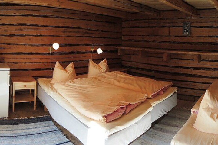 Room 7 of 43