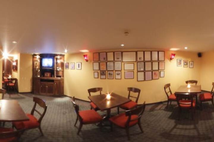 Snack bar