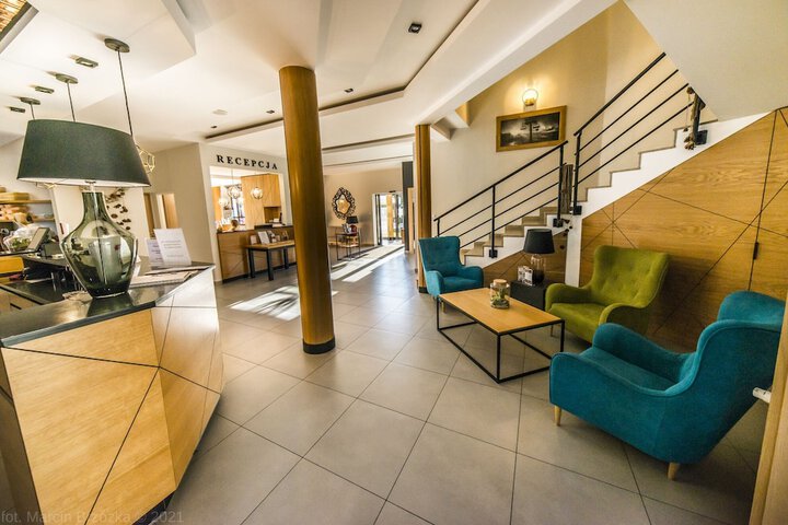Guest Lobby