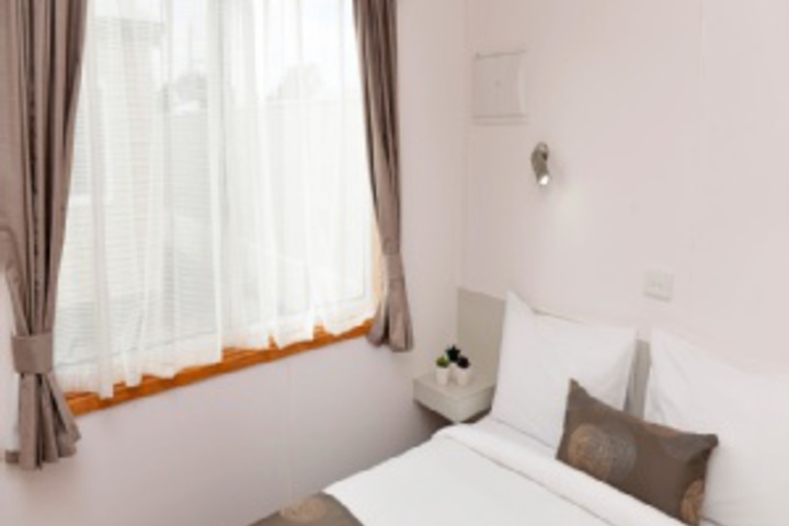 Room 189 of 324