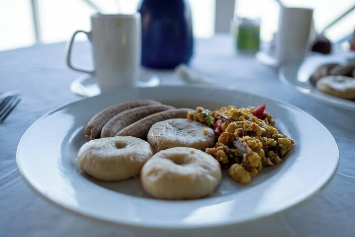 Breakfast/Coffee Service 34 of 50