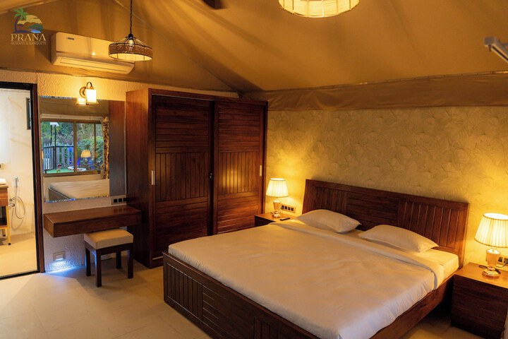Room 20 of 106