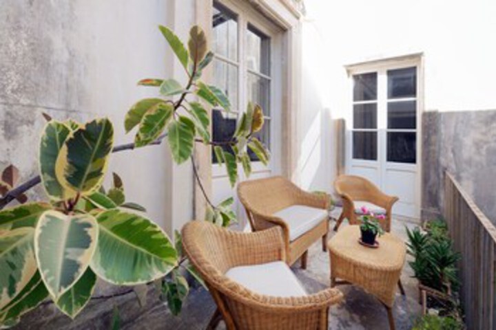 Terrace/Patio 2 of 28