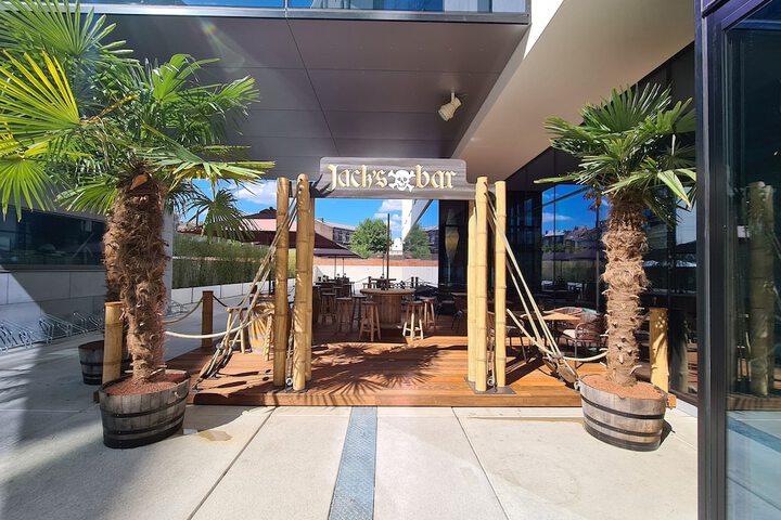 Terrace/Patio 63 of 70