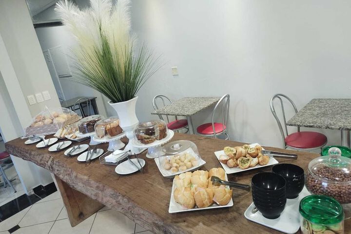 Dining 50 of 61