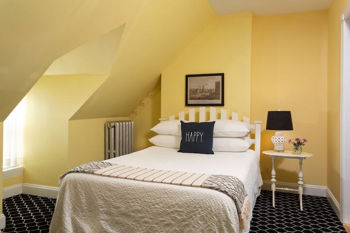 Room 15 of 75