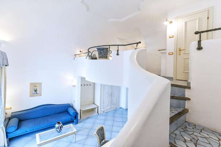 Room 14 of 55