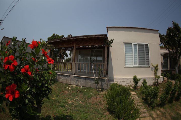 Room 4 of 10