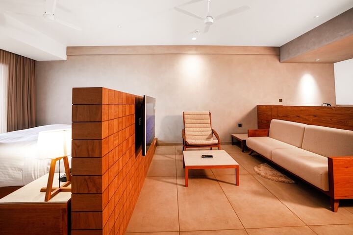 Room 17 of 73