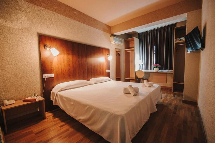 Room 29 of 52