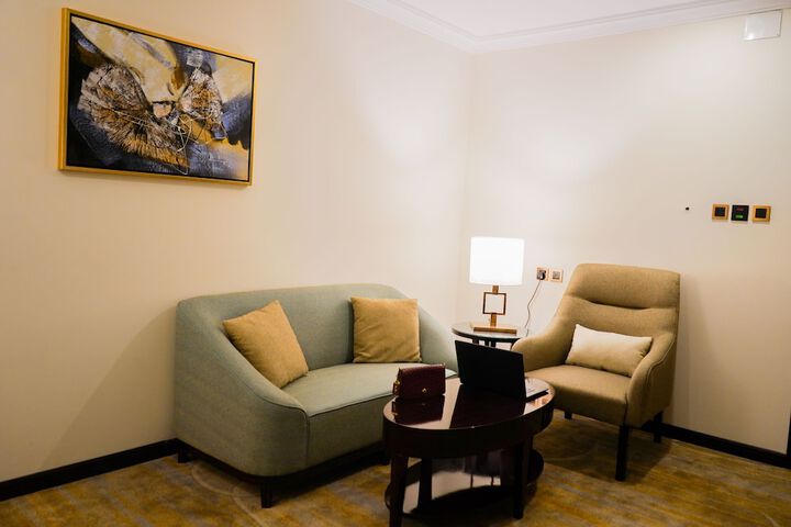 Room 41 of 83