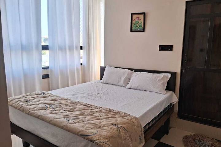 Room 6 of 22