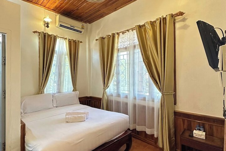 Room 5 of 29